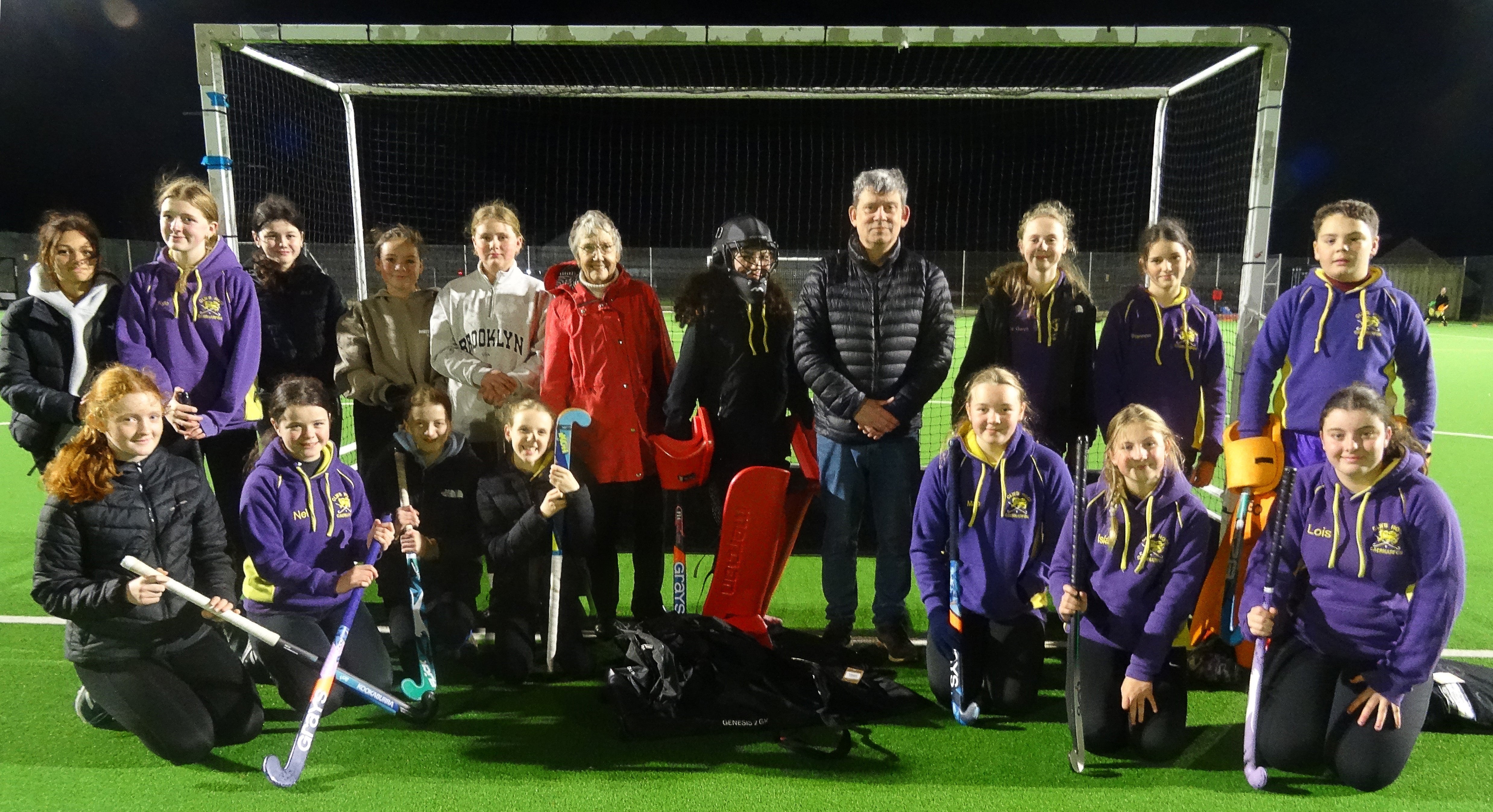 Caernarfon Hockey Club successfully attracts gift for youth goalkeeper development