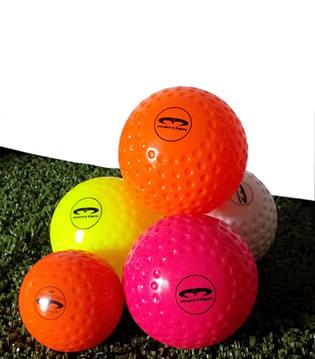 Mercian Junior Practice ball pink dimple